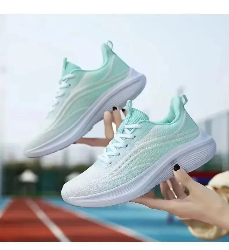 2025 Spring New Ultra-light Running Shoes Sports Women's Shoes Mesh Non-slip Breathable Soft-soled Lightweight Casual Shoes