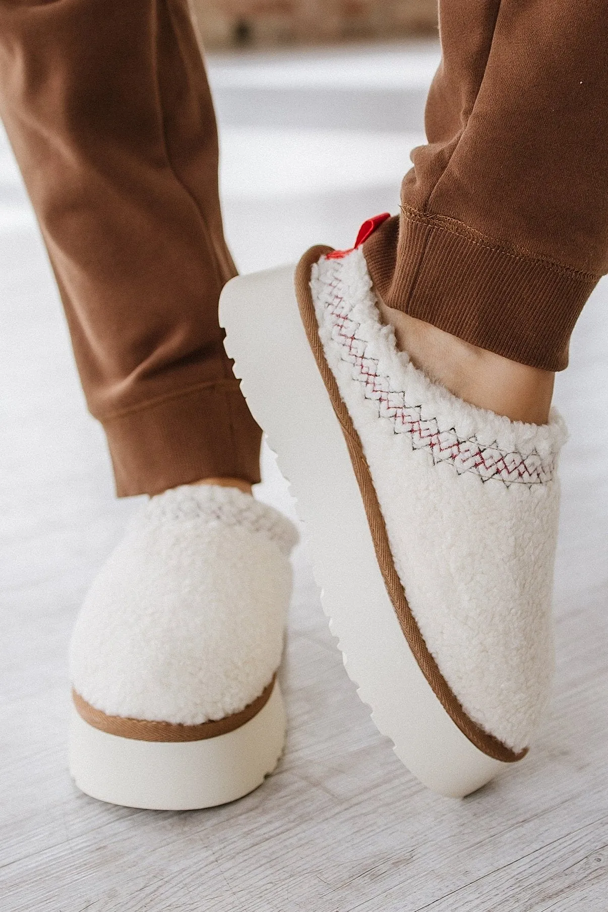 Isabella Suede Contrast Slippers | PRE ORDER