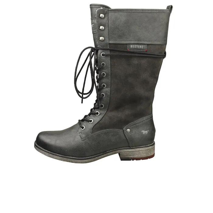 Mustang 1295-606-9 Black Boot