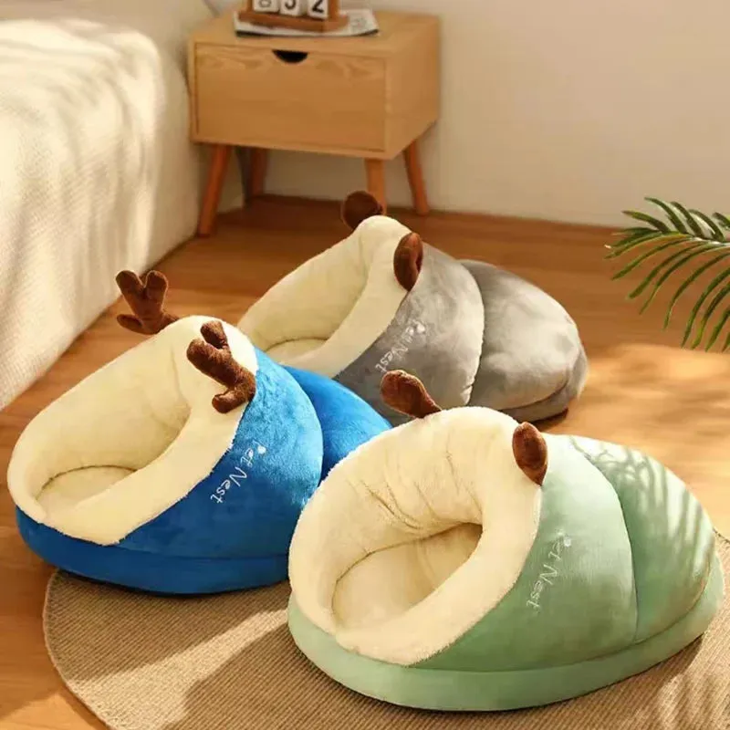 Small Dog Kennel Bed Breathable Dog House Cute Slippers Shaped Dog Bed Cat Sleep Bag Foldable Washable Pet House