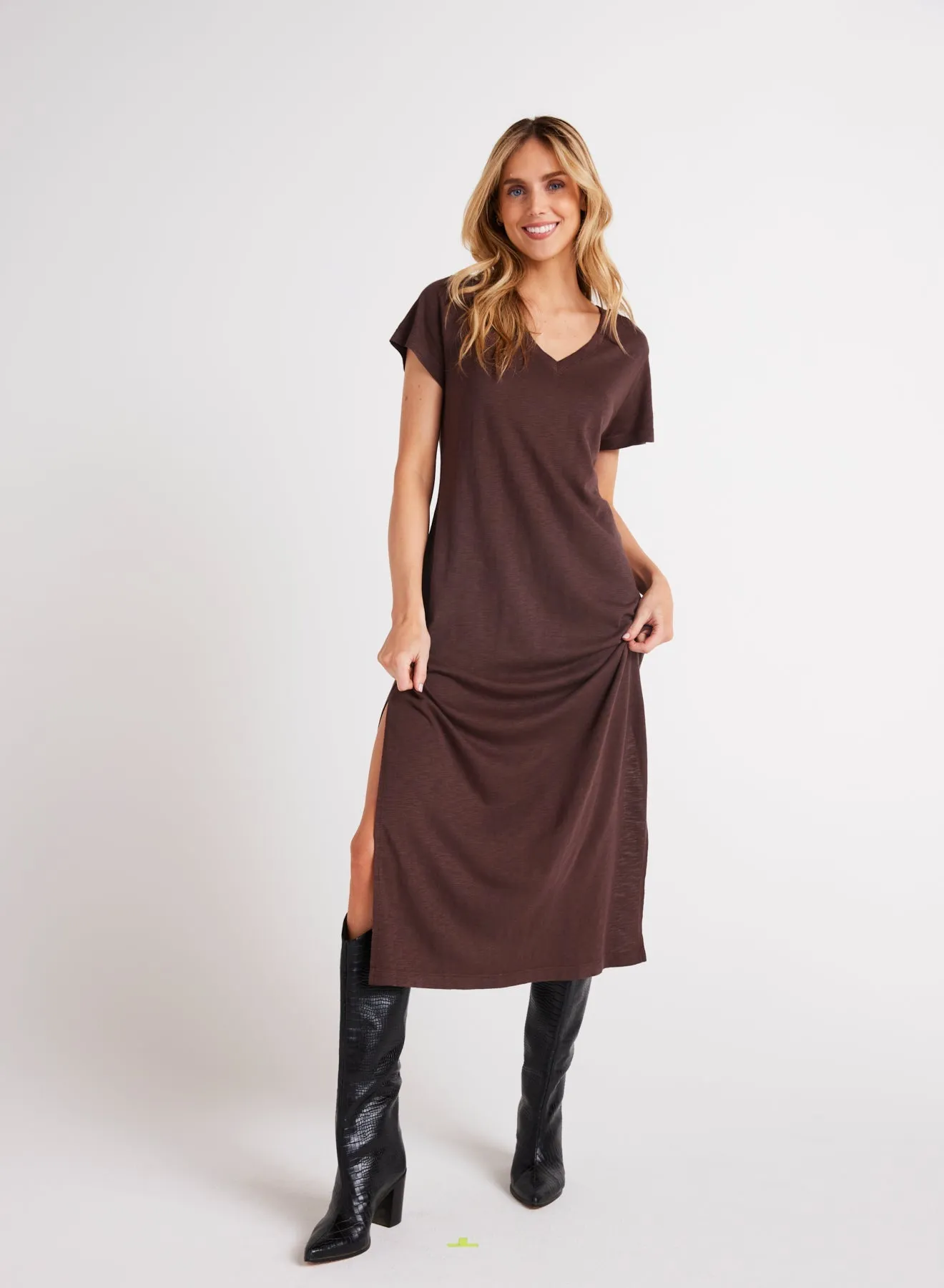 V-Neck Knit Maxi Dress - Chestnut Brown